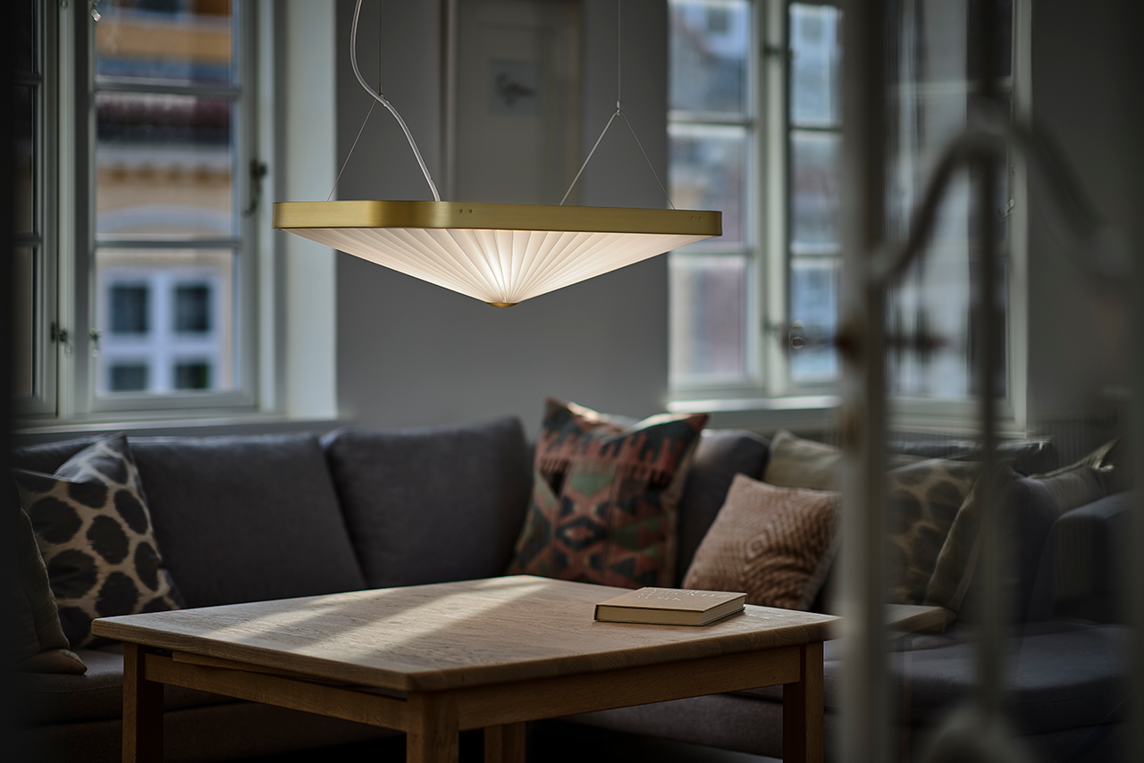 Leklint197 Celine Pendant Brass Lifestyle1